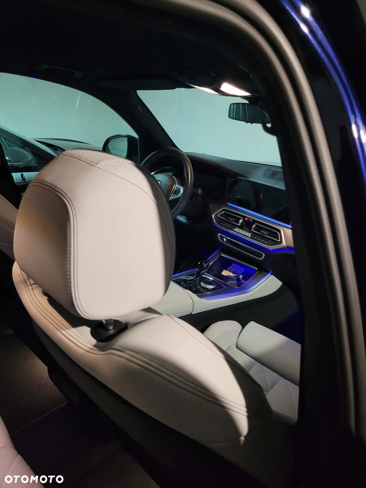 BMW X5 xDrive30d - 27