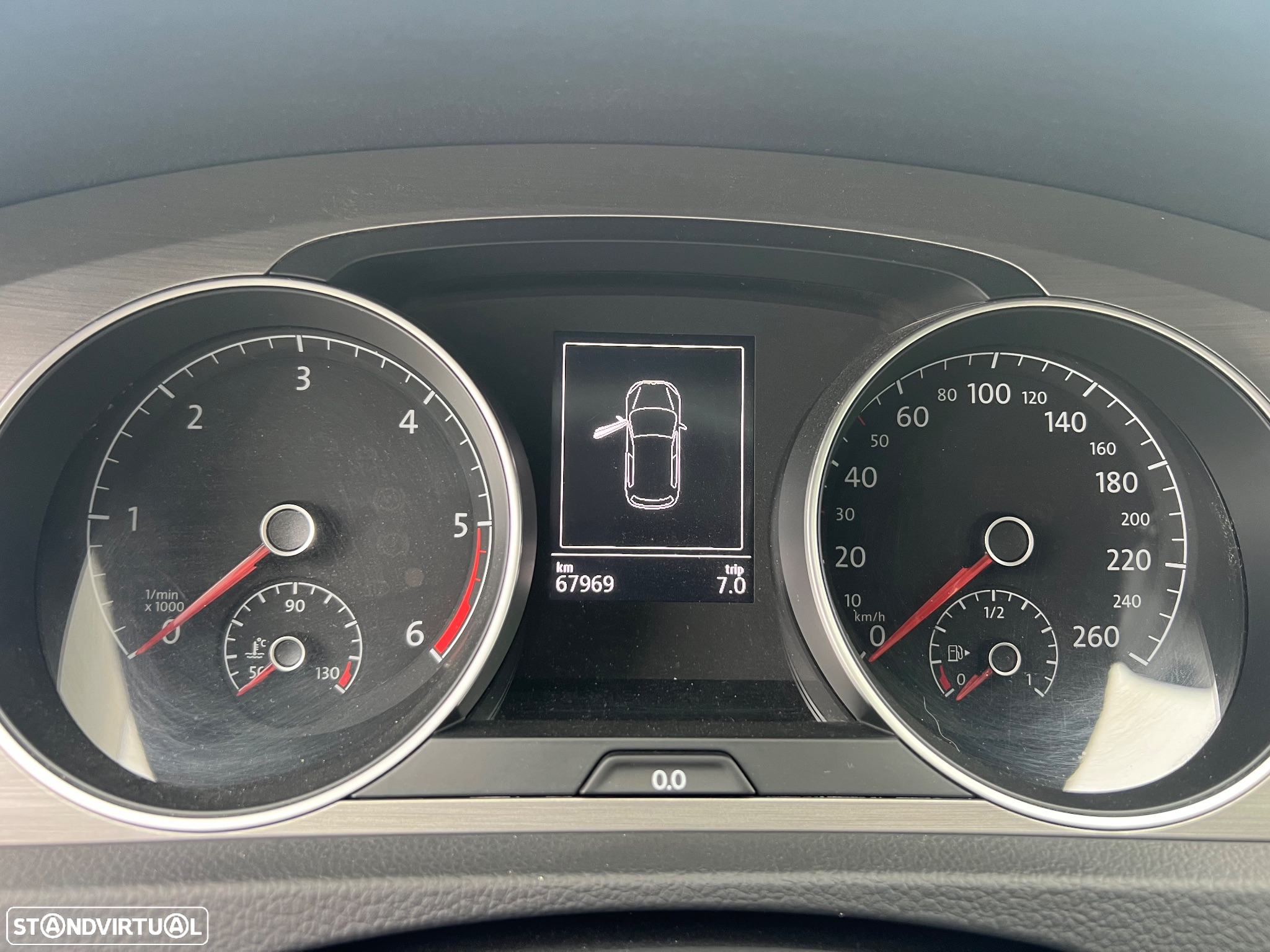 VW Golf 1.6 TDi Highline - 12
