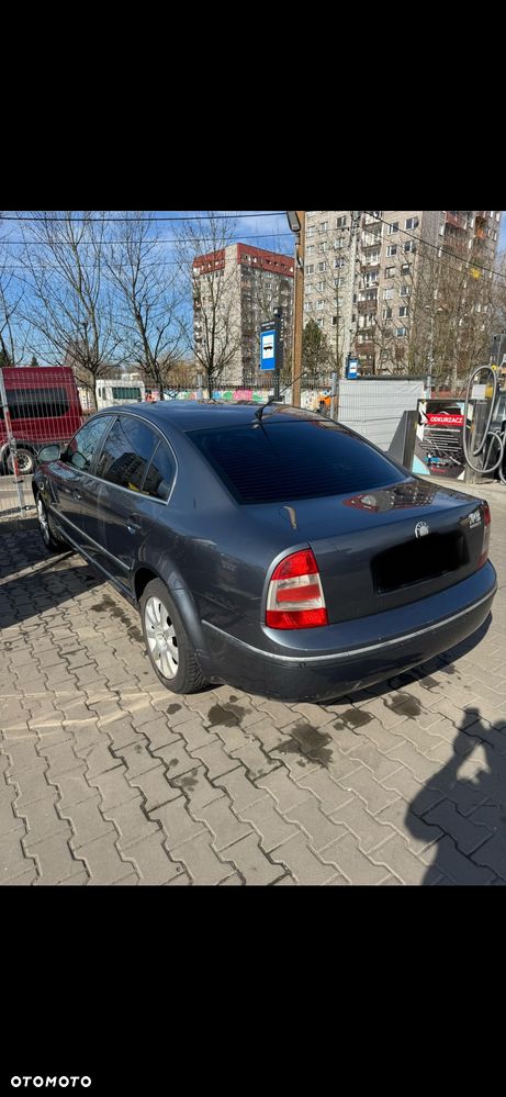 Skoda Superb 1.9 TDI Prestige - 1