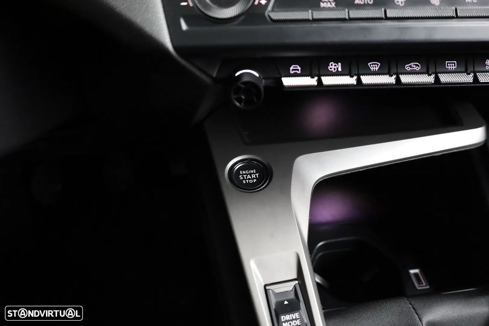 Peugeot 308 1.2 PureTech Active Pack - 18