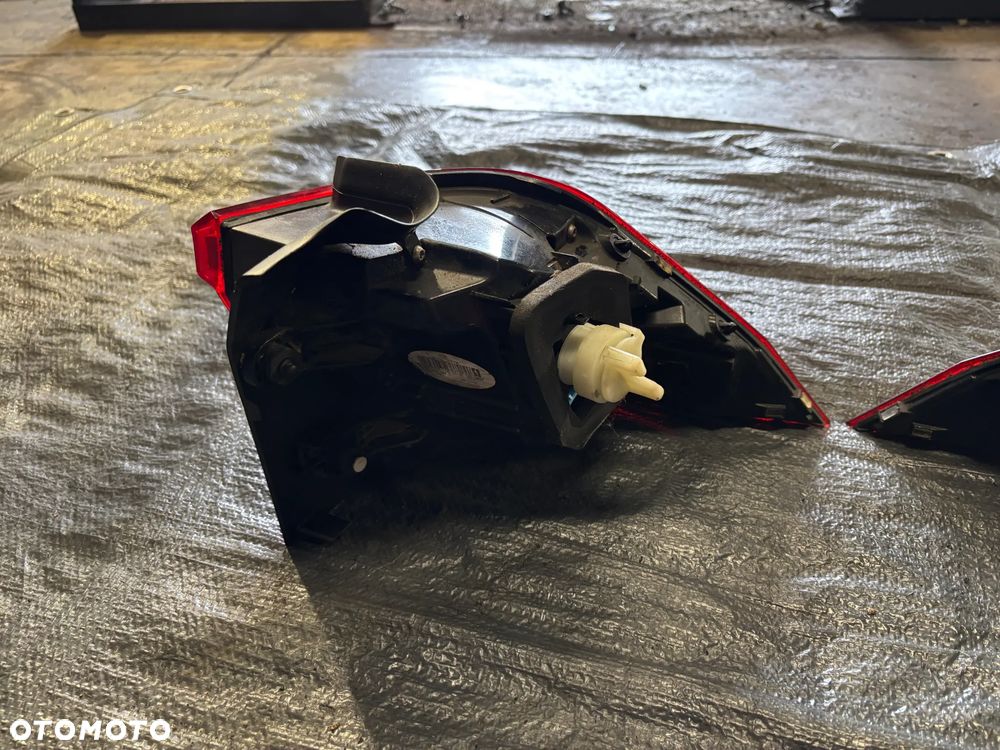 VW Tiguan II 5NA lampa tył tylna prawa lewa 5NA945207C 5NA945208C - 4