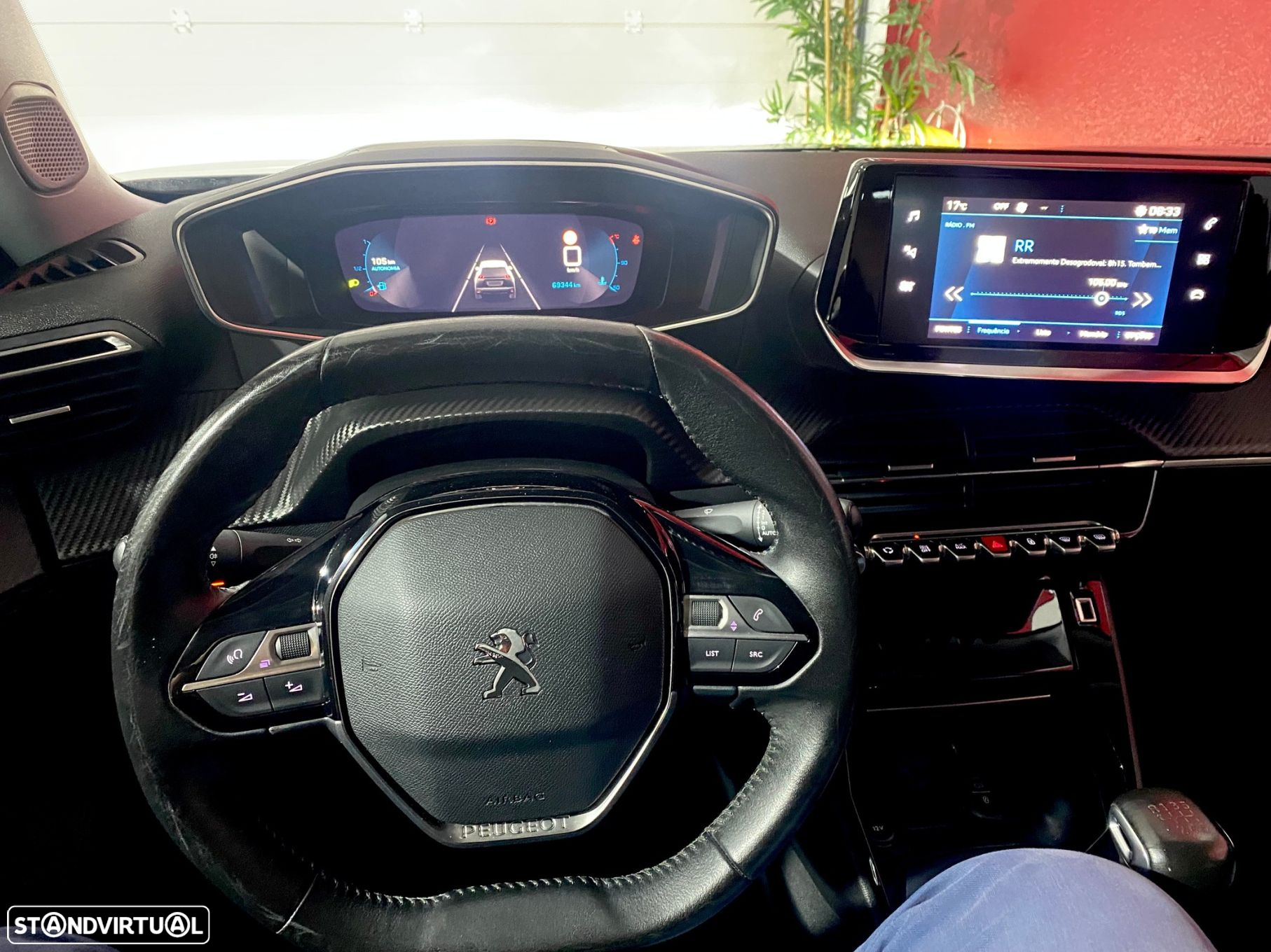 Peugeot 2008 1.2 PureTech Allure - 38