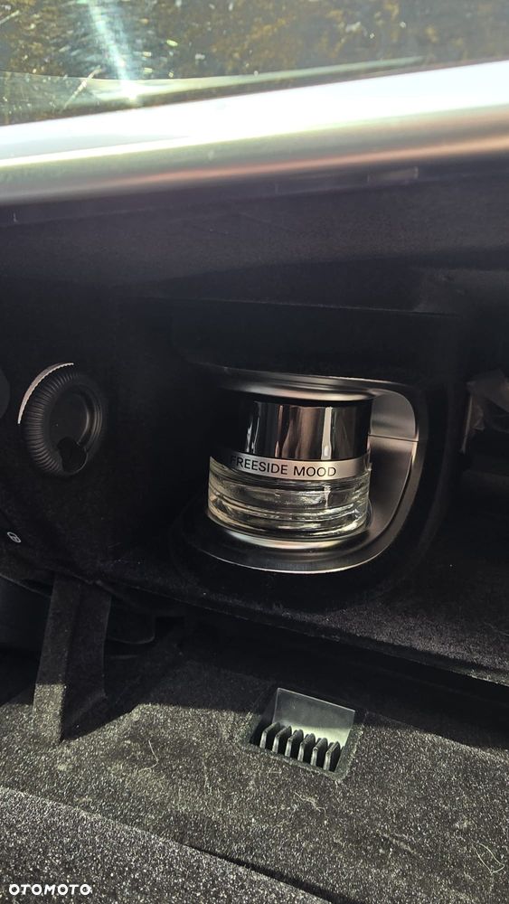 Mercedes-Benz Klasa S - 21