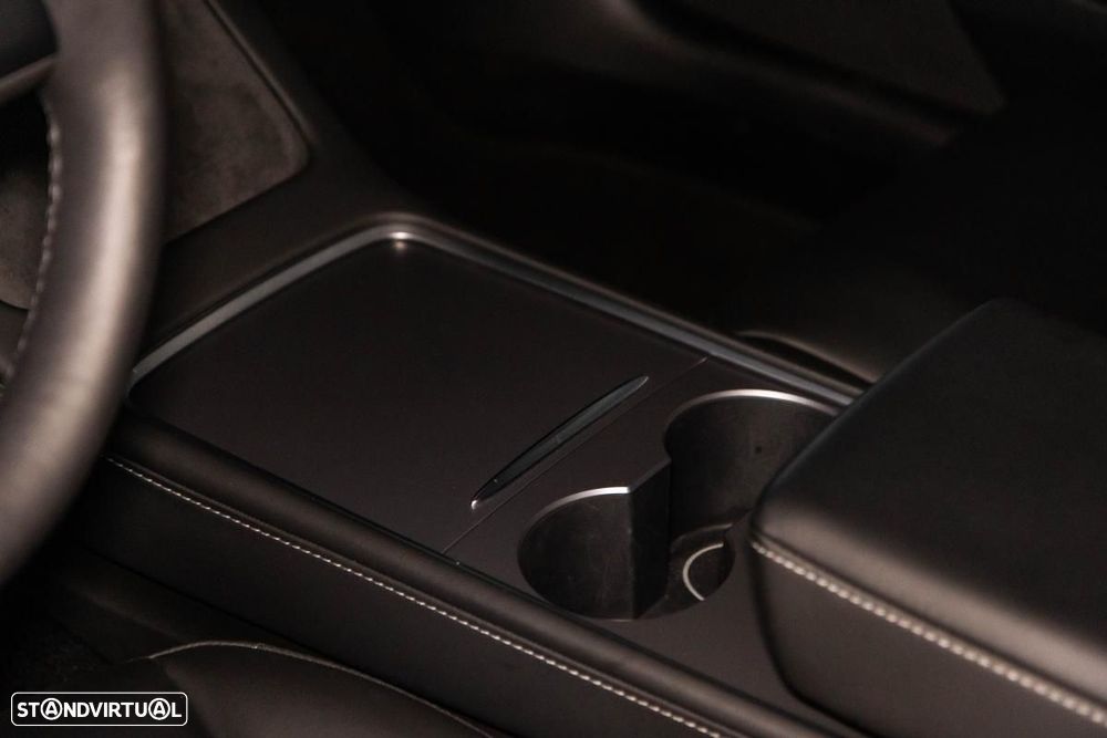 Tesla Model 3 Long Range AWD Dual Motor - 32