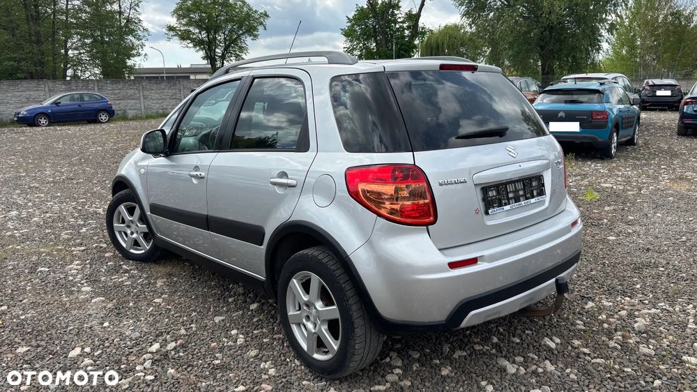 Suzuki SX4 1.6 Comfort - 6