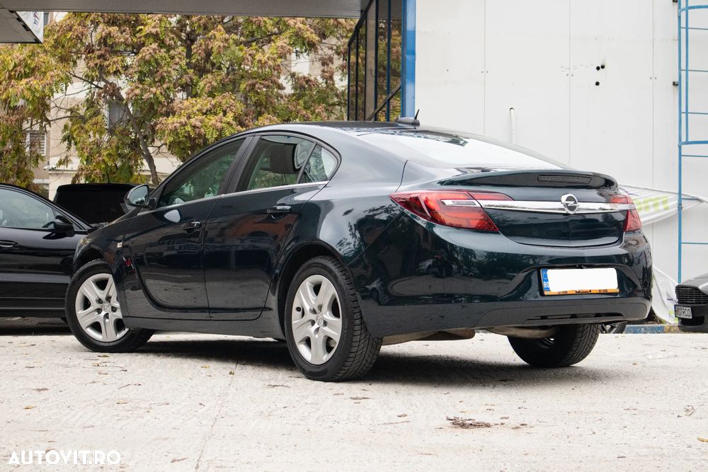 Opel Insignia - 4