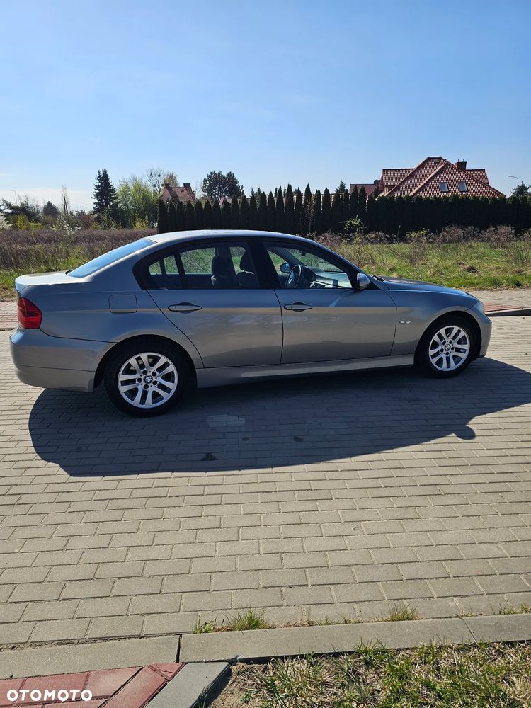 BMW Seria 3 318i Edition Lifestyle - 11