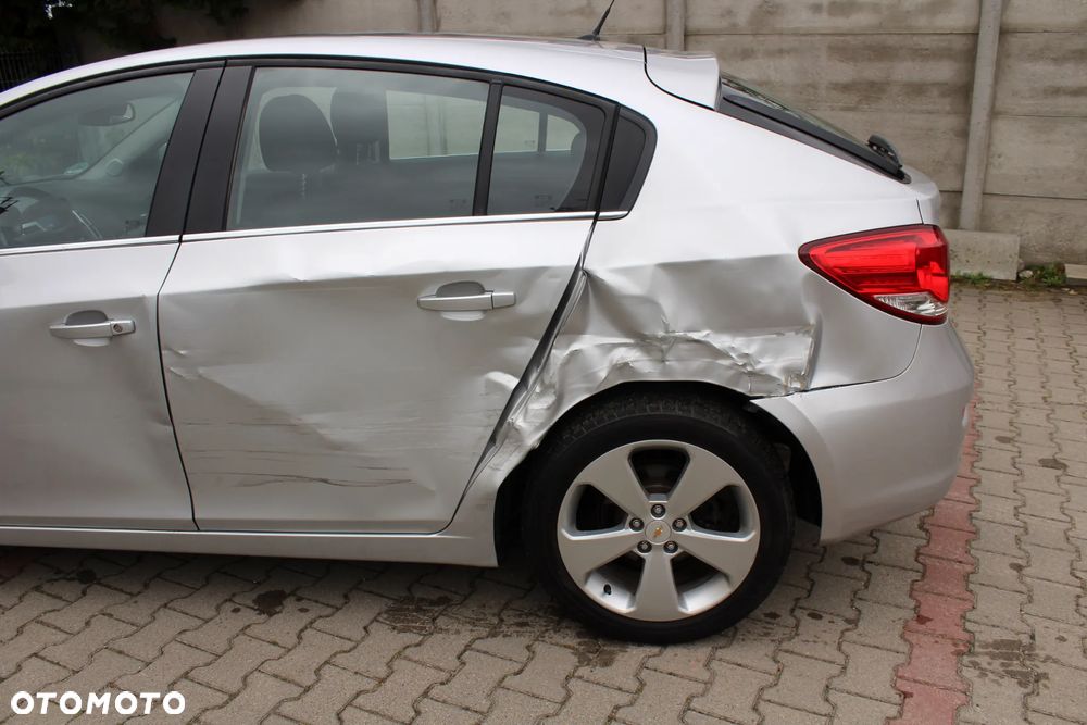 Chevrolet Cruze 1.8 LT+ - 3