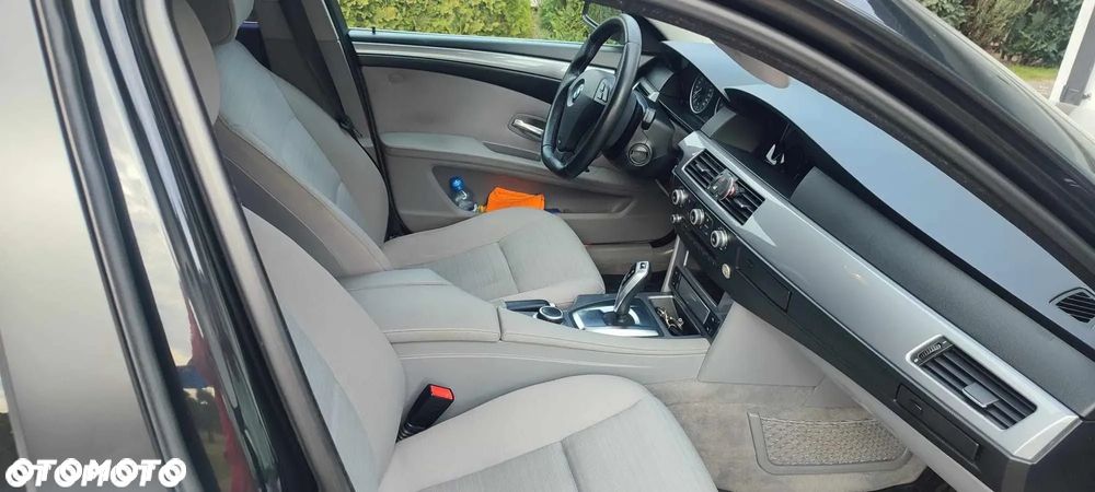 BMW Seria 5 520i Edition Lifestyle - 9