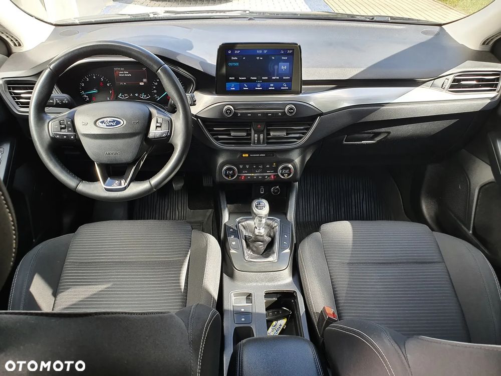 Ford Focus 1.5 EcoBoost Titanium - 15