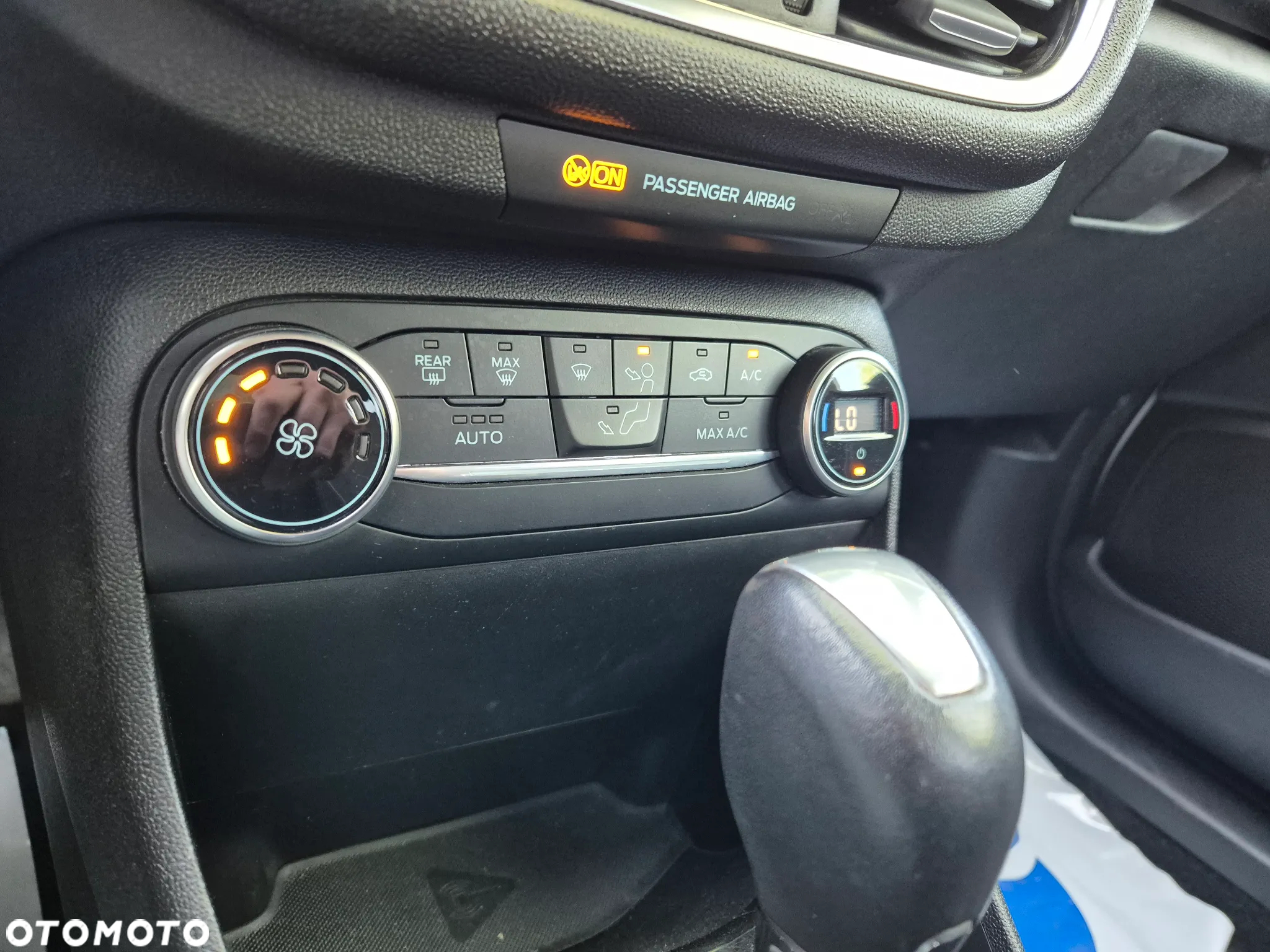 Ford Fiesta 1.0 EcoBoost S&S ACTIVE X - 18