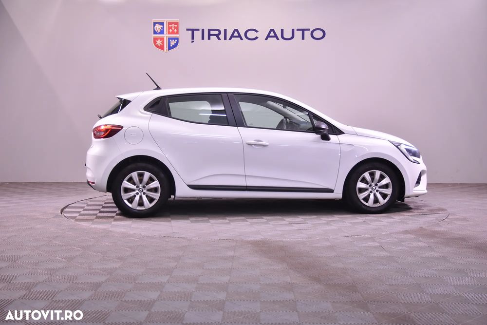 Renault Clio - 6