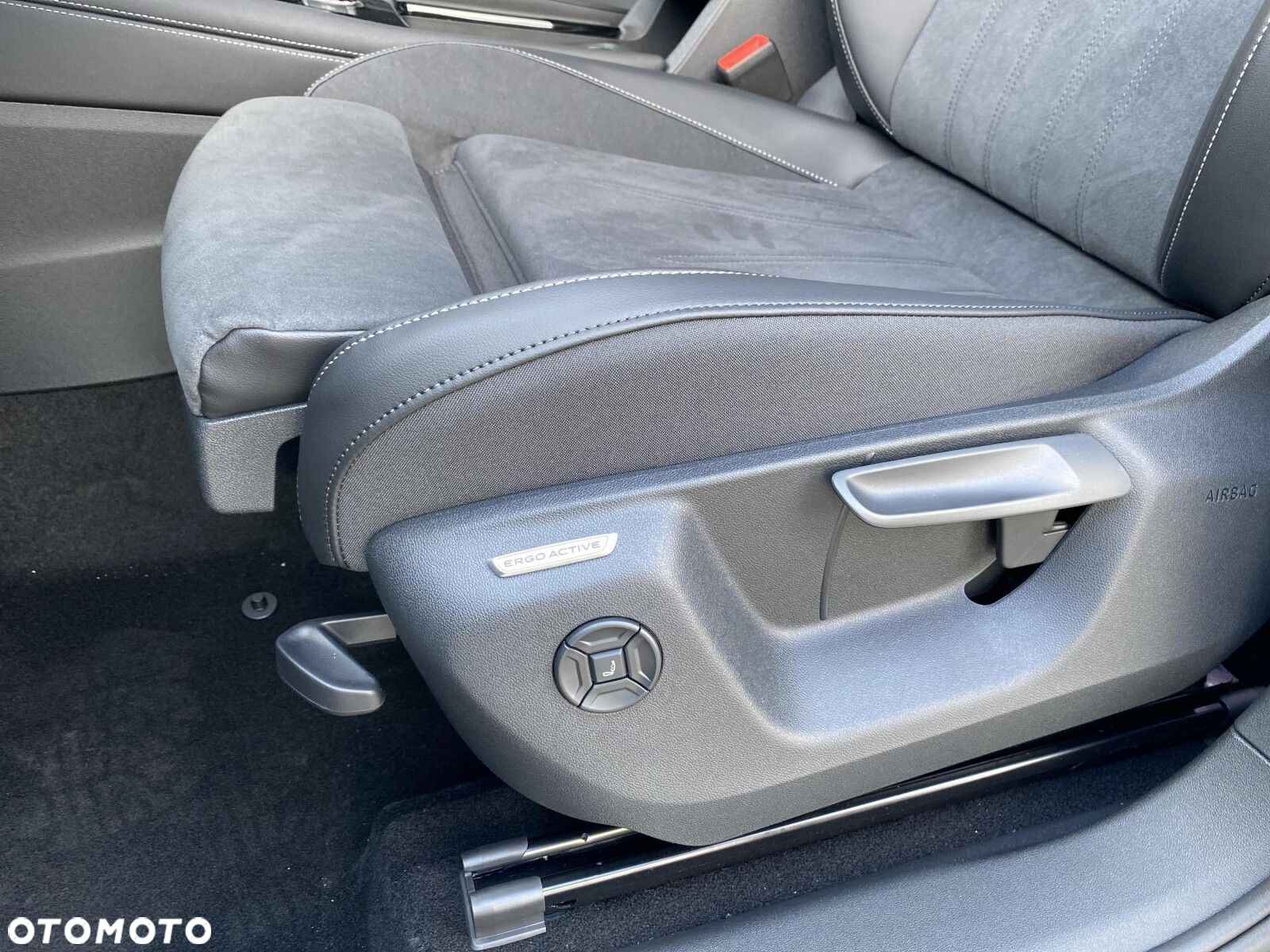 Volkswagen Tiguan - 35