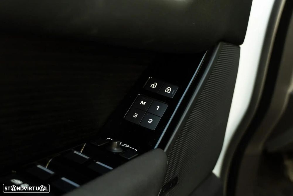Land Rover Range Rover Velar - 47