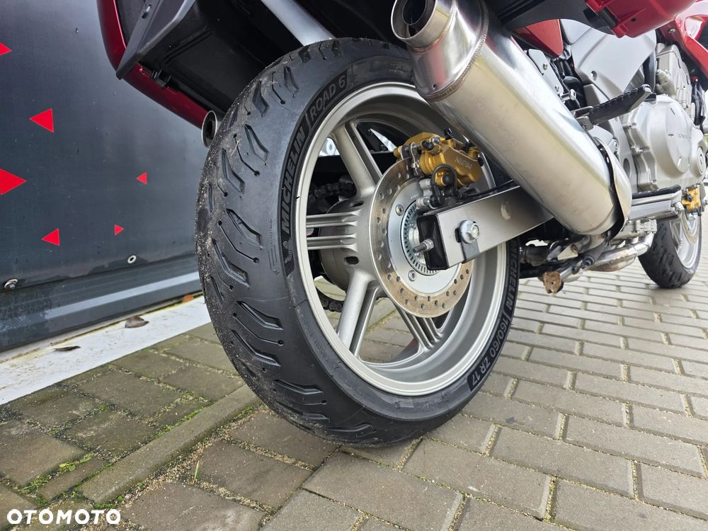 Honda CBF - 23