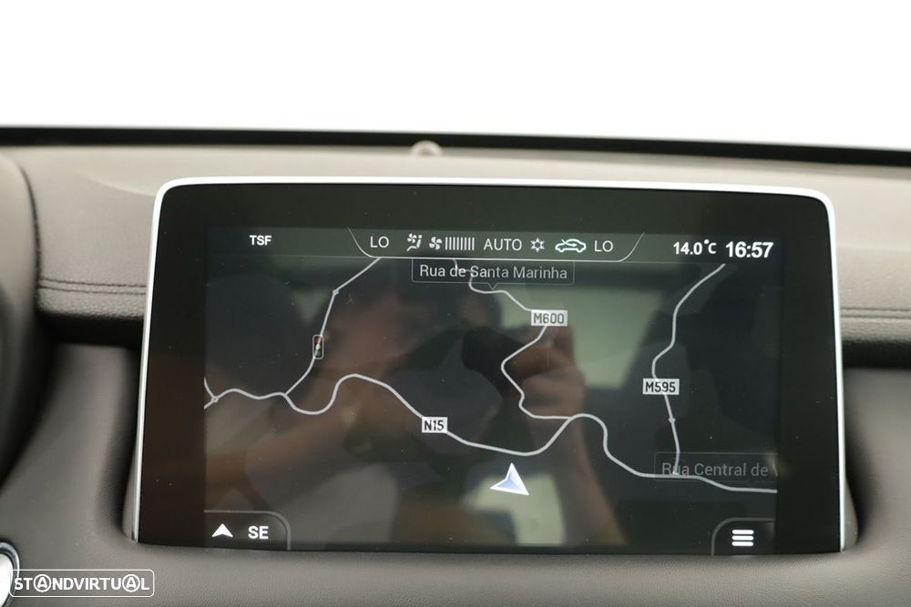 MG EHS 1.5 T-GDI Plug-in Hybrid Luxury - 12