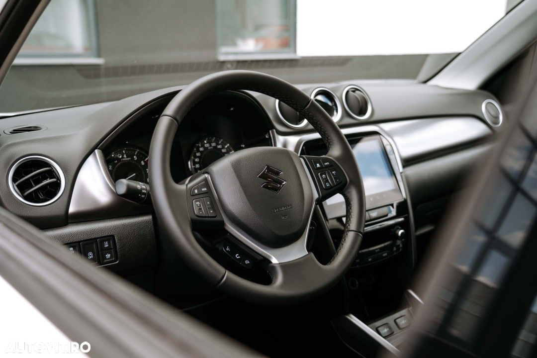 Suzuki Vitara - 12
