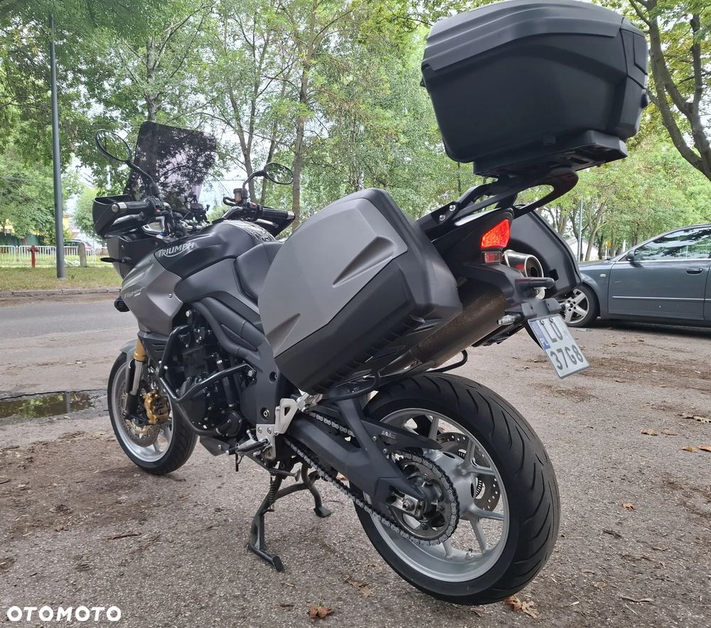 Triumph Tiger - 10