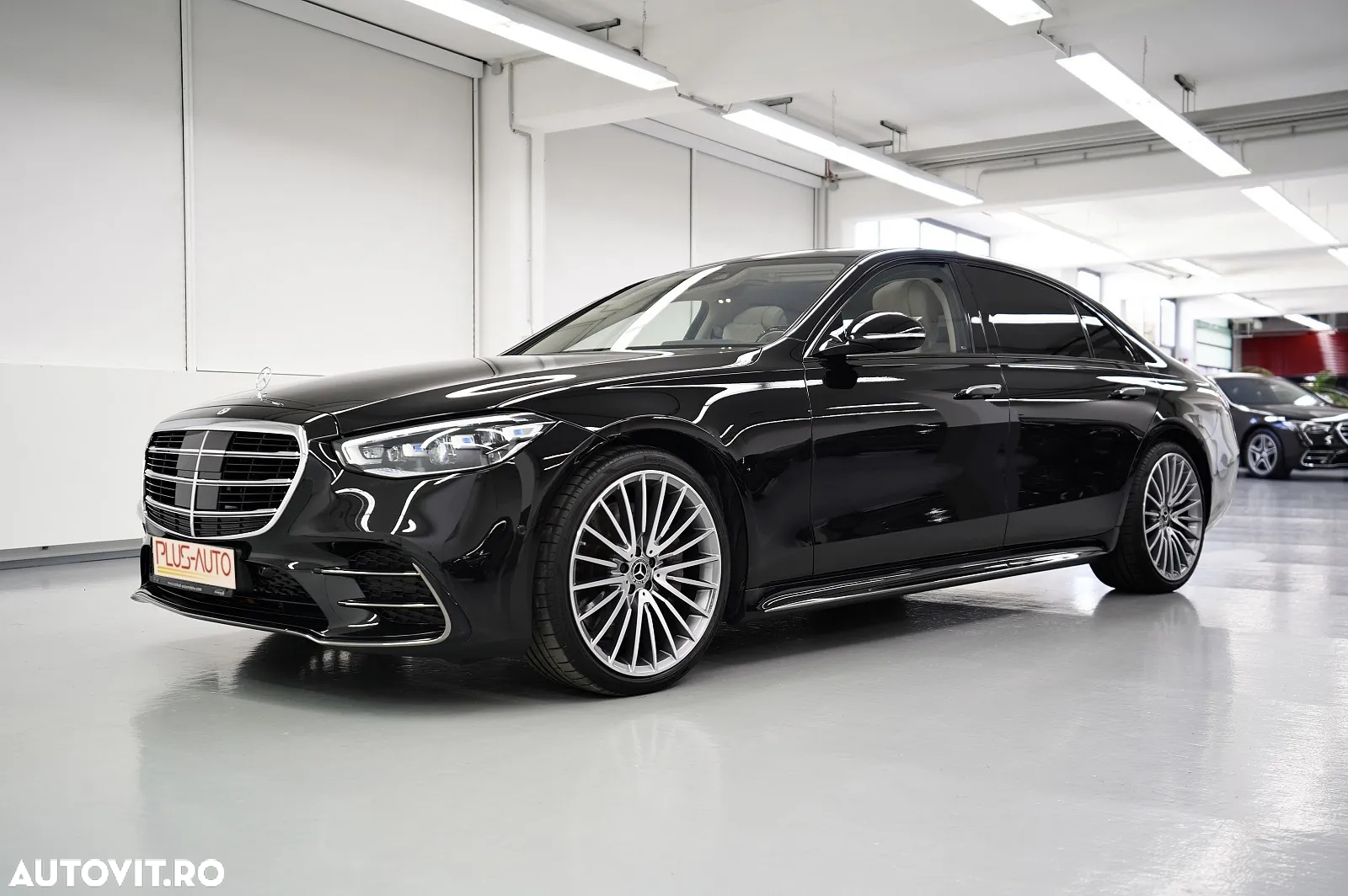 Mercedes-Benz S 580 4MATIC MHEV Long Aut. - 3