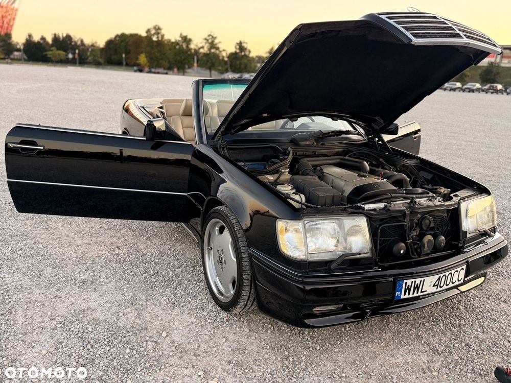 Mercedes-Benz Klasa E 320 - 20