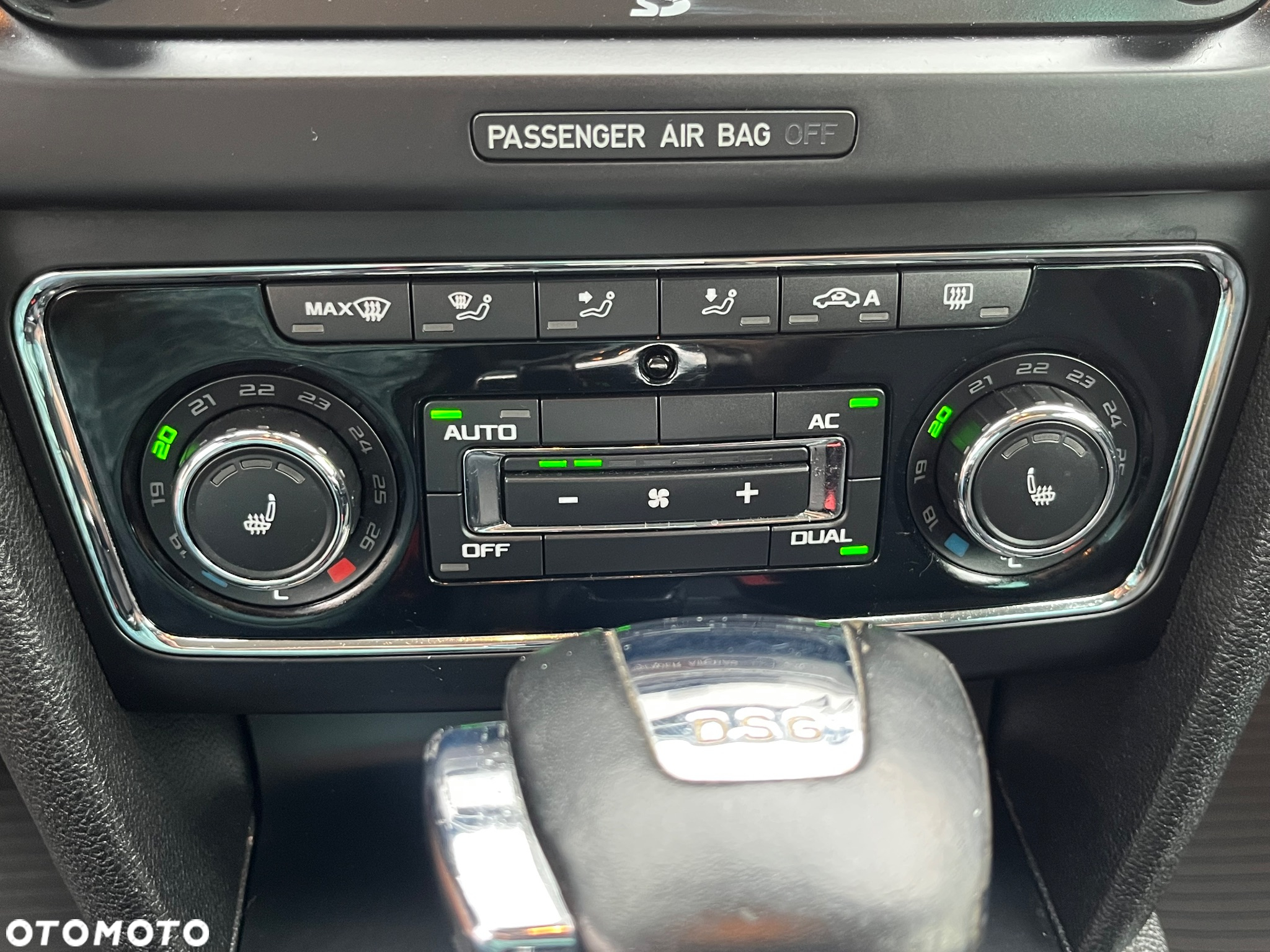 Skoda Superb 1.8 TSI DSG Elegance - 17