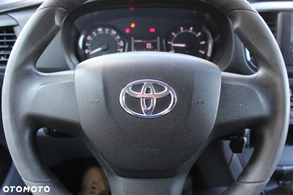 Toyota Proace - 18