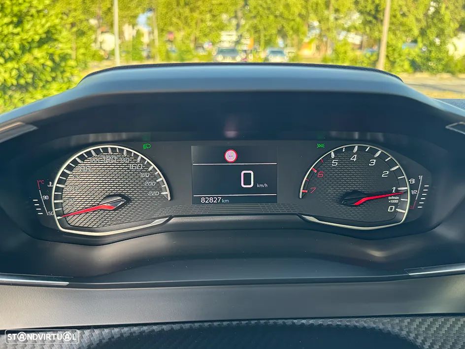 Peugeot 208 1.2 PureTech Active Pack - 10