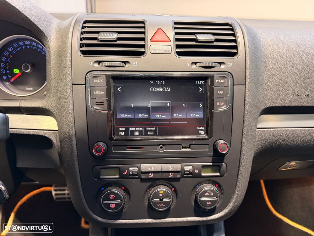 VW Golf 2.0 GTi DSG Pirelli - 16