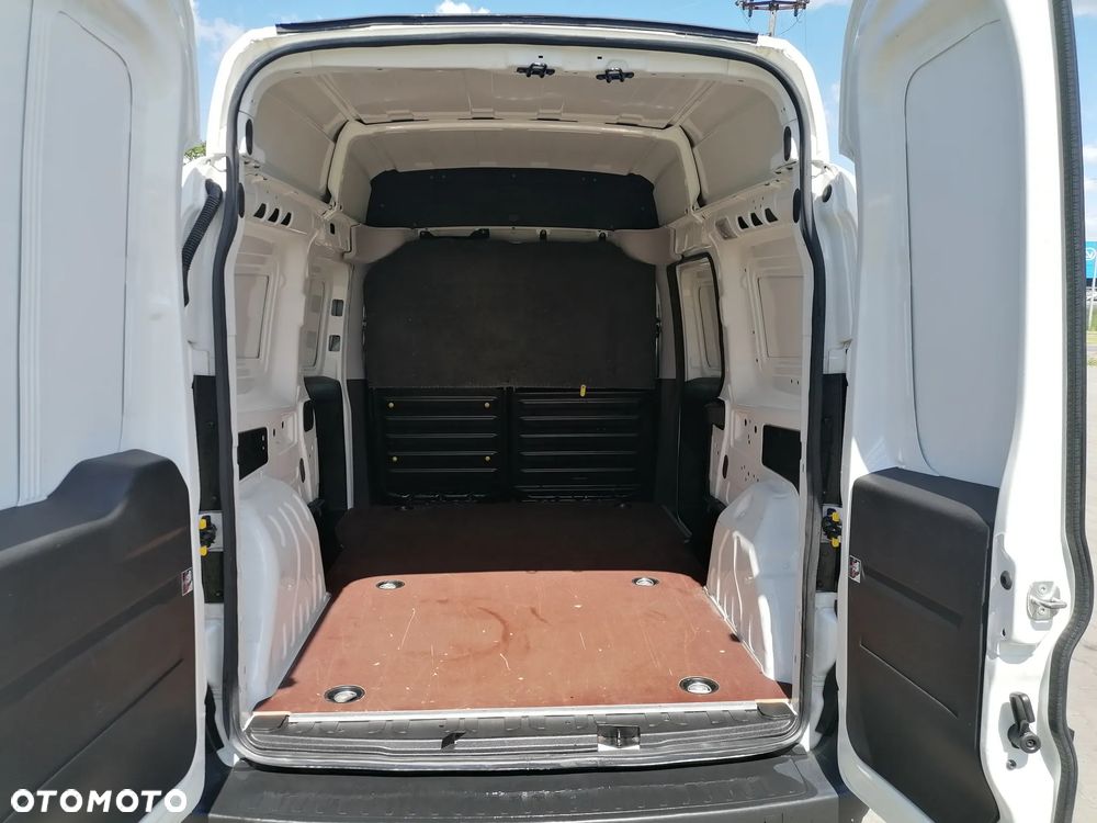 Fiat Doblo - 21