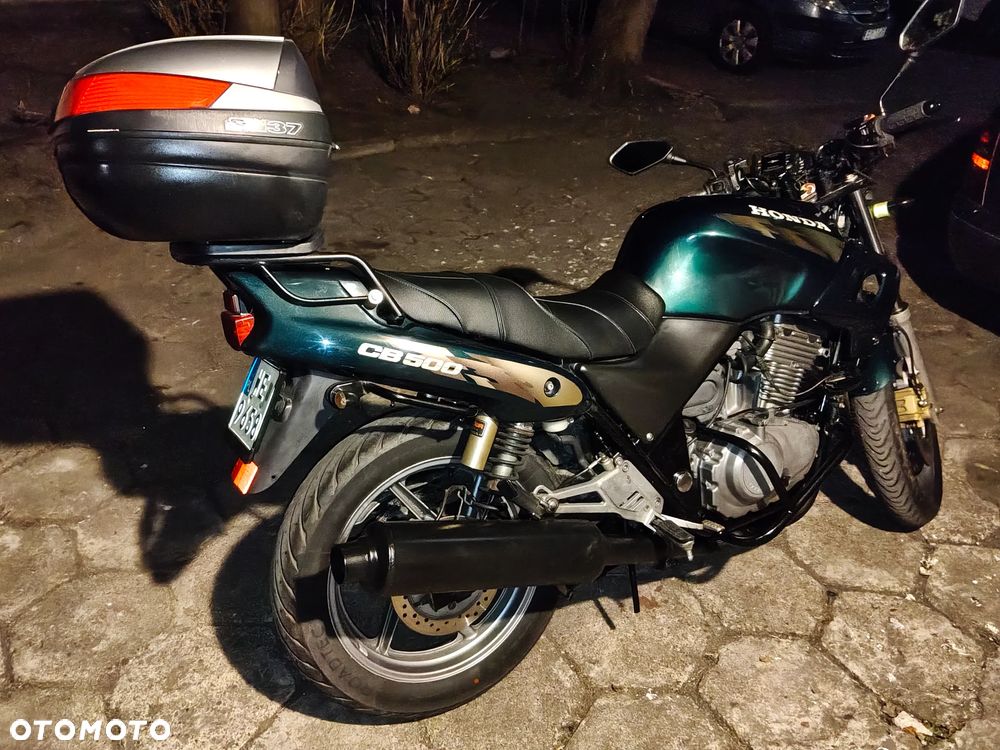 Honda CB - 16