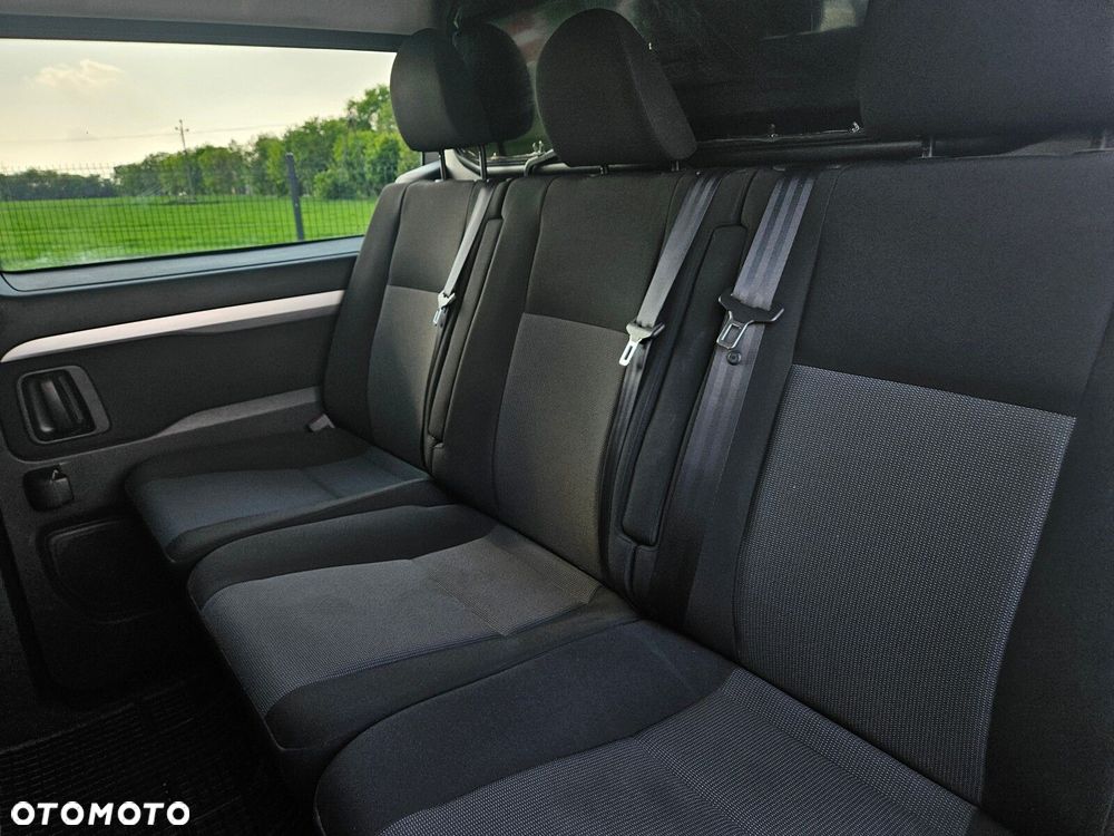 Opel Vivaro Long 3,0t (bryg.) - 11