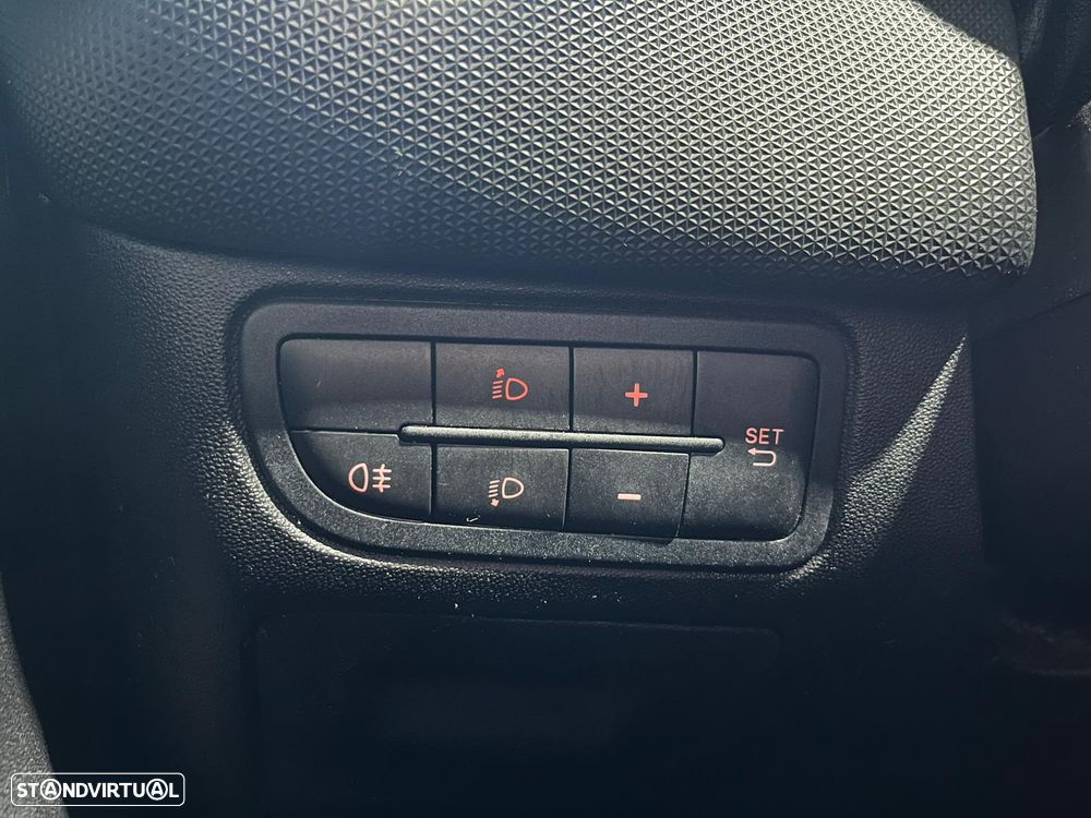 Fiat Punto 1.3 Multiject AC - 12