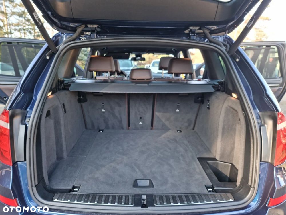 BMW X3 28i xDrive - 22