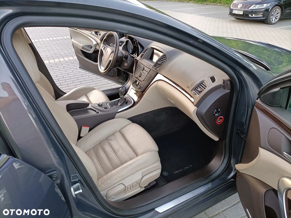 Opel Insignia 2.0 CDTI Cosmo 4x4 - 9