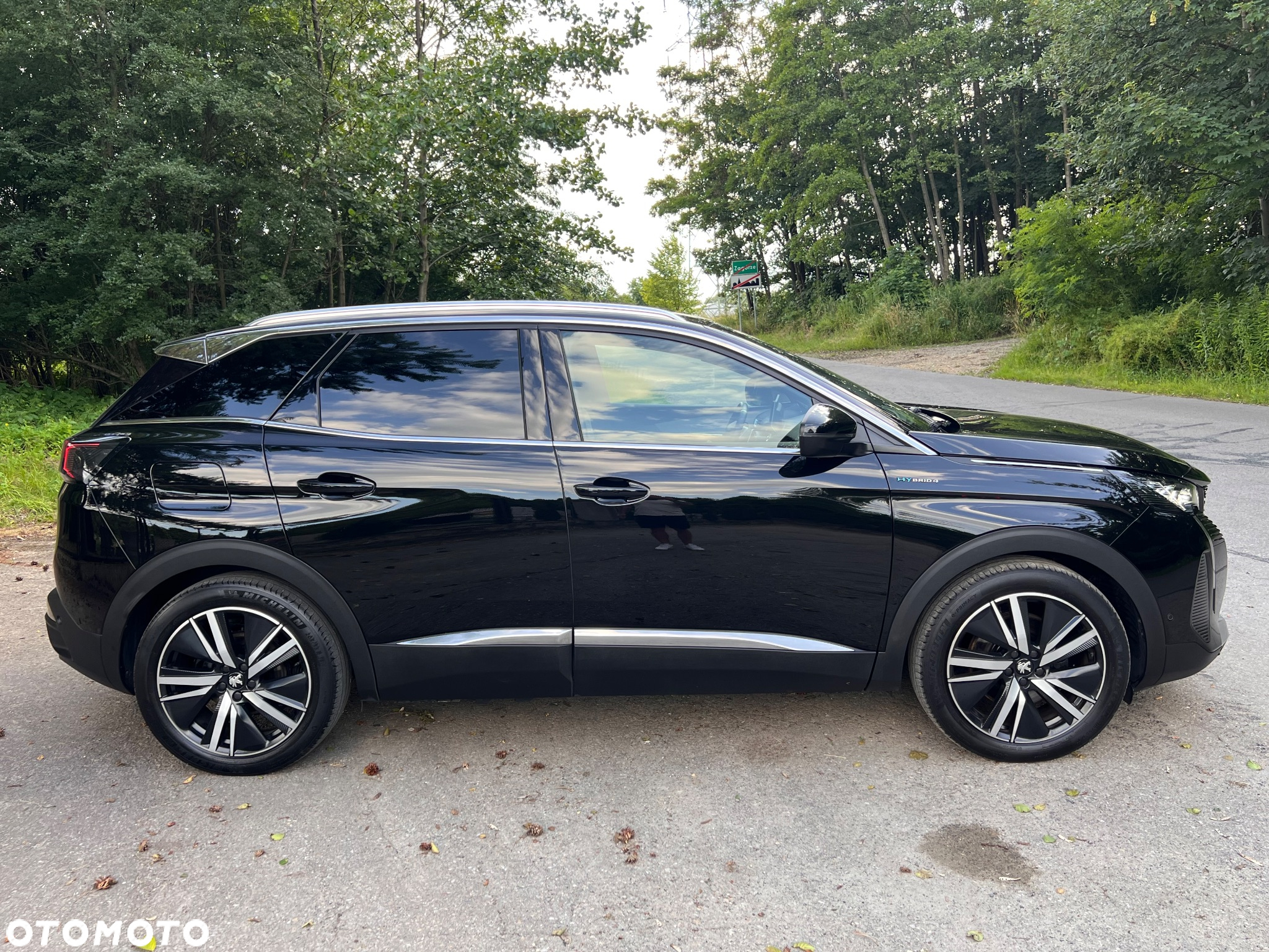 Peugeot 3008 1.6 PureTech Hybrid4 PHEV GT S&S EAT8 - 8