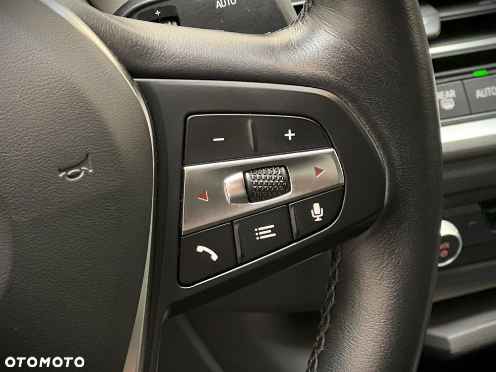 BMW Seria 3 320d xDrive - 20