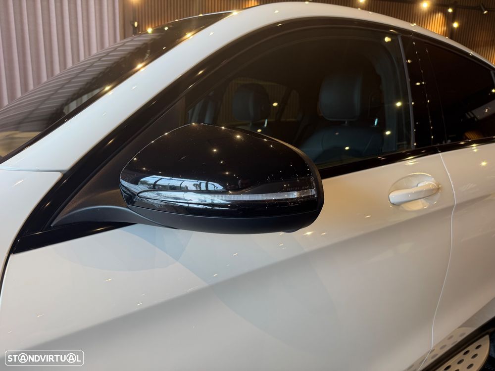 Mercedes-Benz GLC 300 de Coupe 4Matic 9G-TRONIC AMG Line - 14