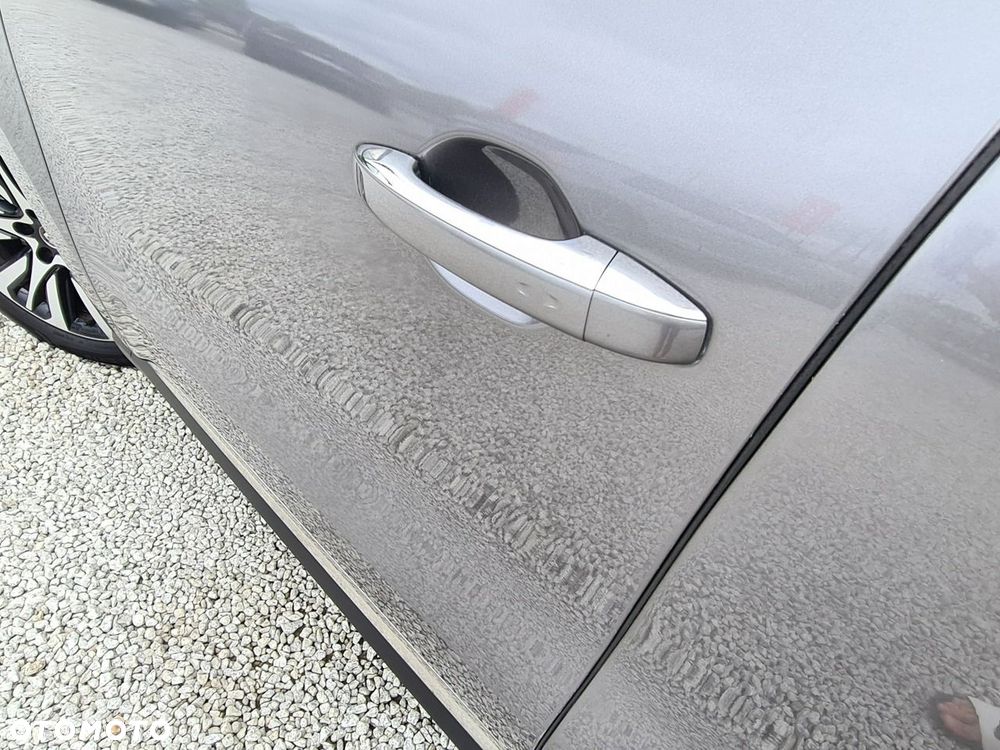 Renault Espace 1.6 dCi Energy Initiale Paris EDC 7os - 35