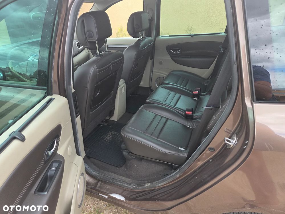 Renault Grand Scenic Gr 1.9 dCi Privilege Euro5 - 9