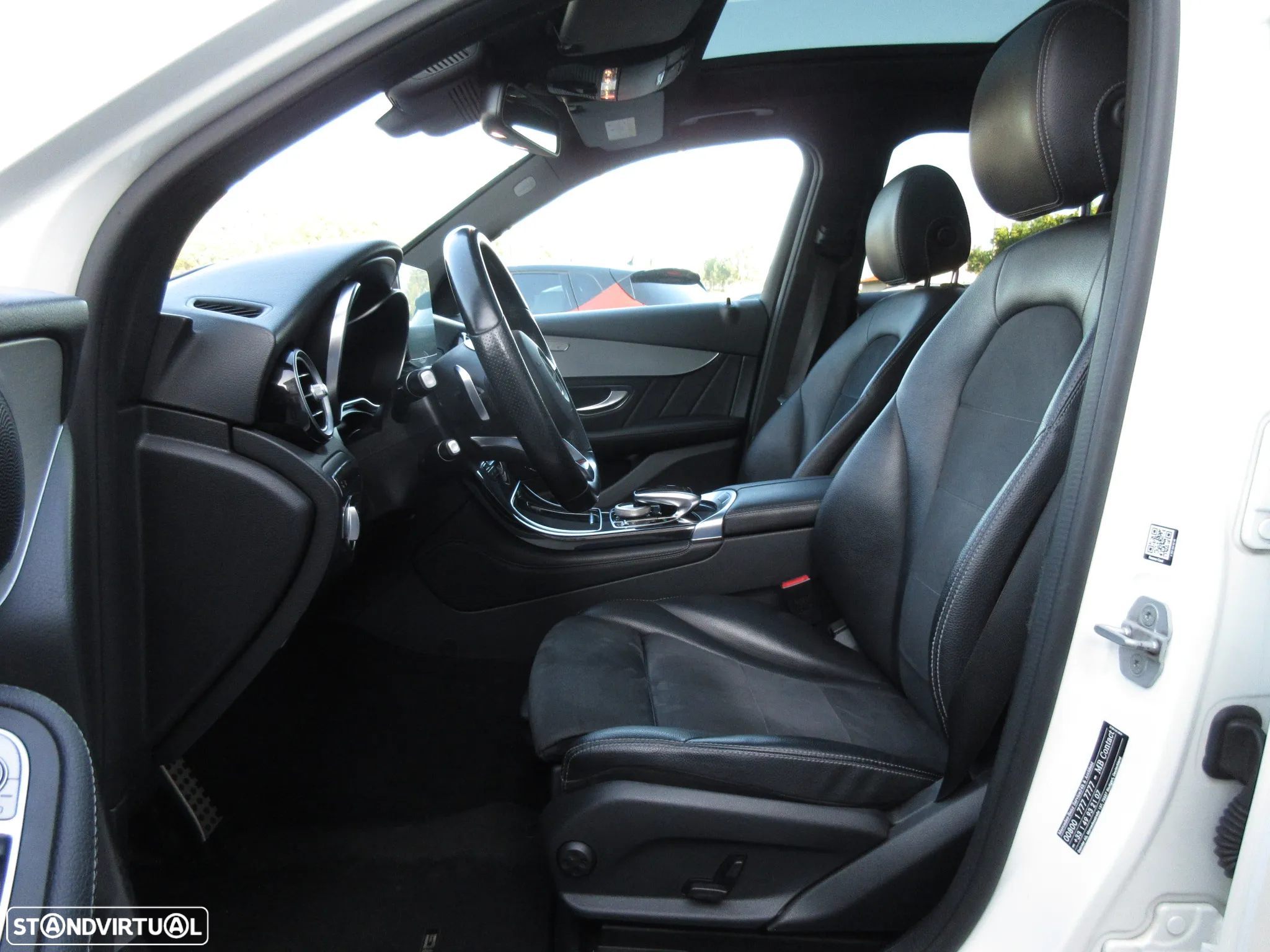 Mercedes-Benz GLC 220 d 4Matic 9G-TRONIC AMG Line - 20