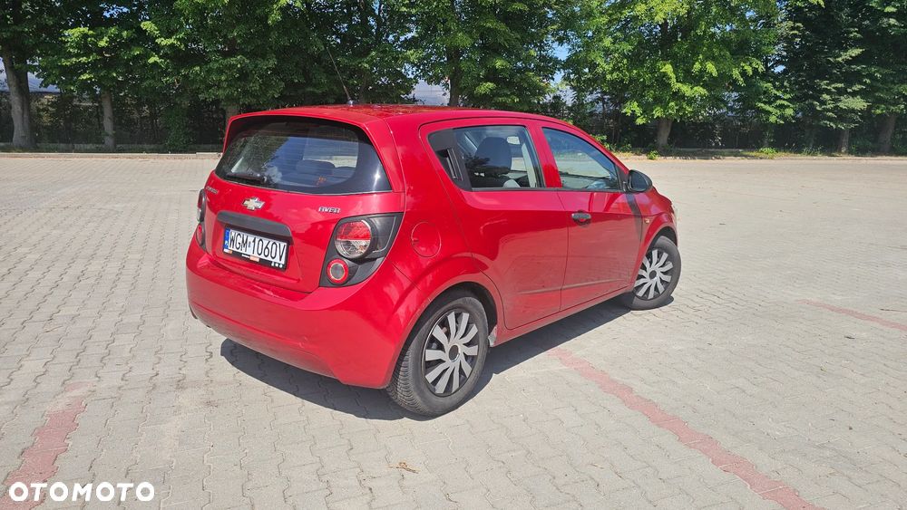 Chevrolet Aveo 1.2 LS - 6