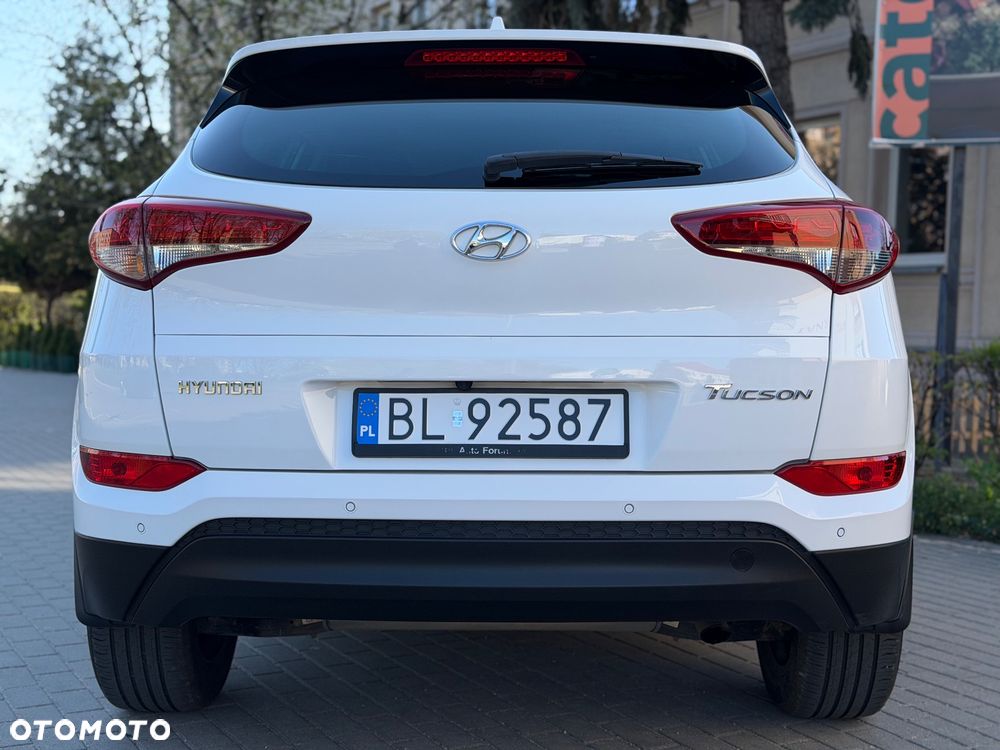 Hyundai Tucson 1.6 GDI BlueDrive Comfort 2WD - 11