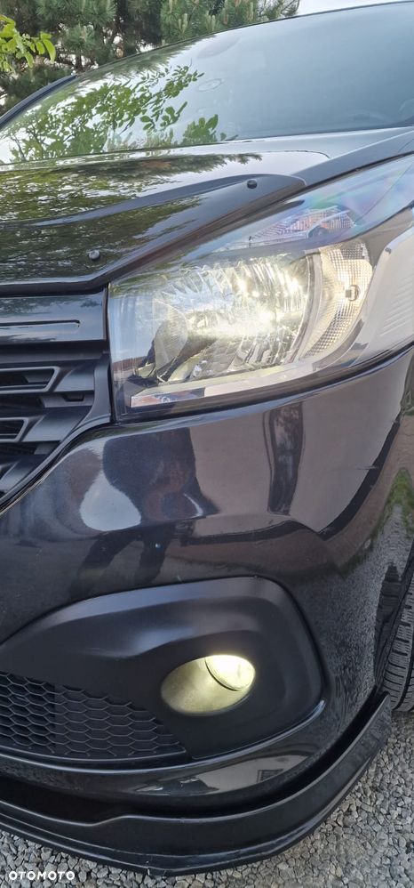 Renault Trafic - 10