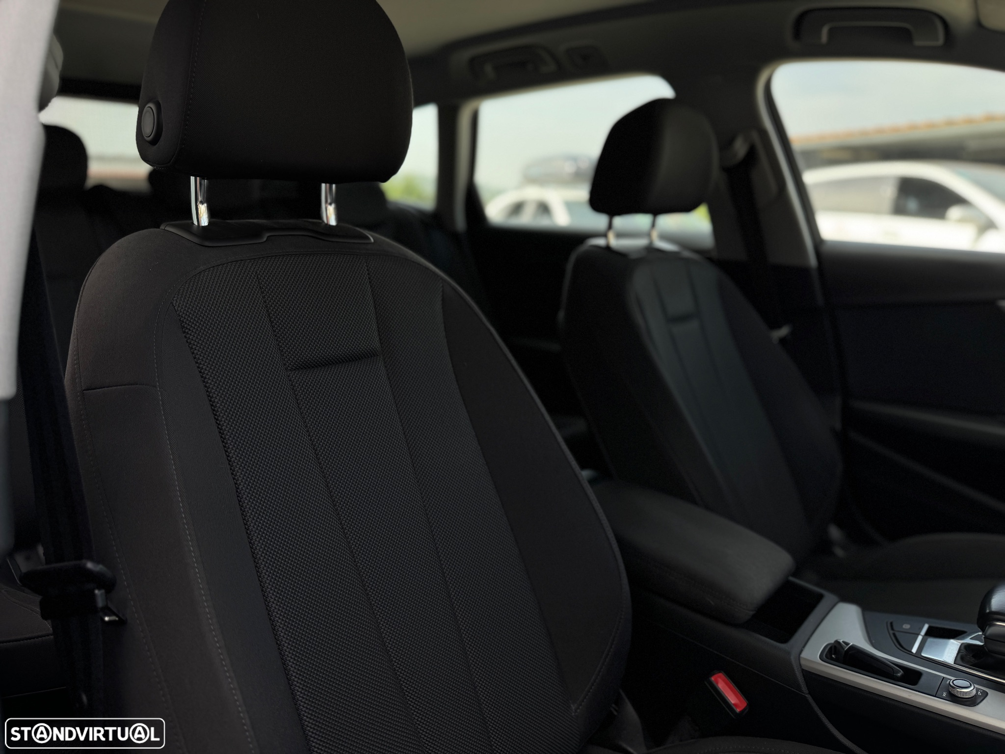 Audi A4 Avant 35 TDI Advanced S tronic - 13