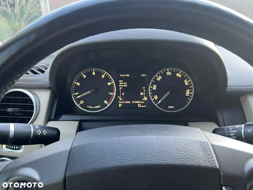 Land Rover Discovery 5.0 V8 HSE Luxury Edition - 12