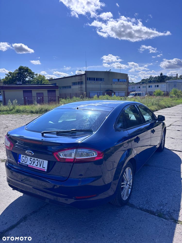 Ford Mondeo 2.0 TDCi Ambiente - 3