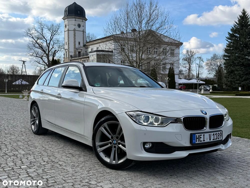 BMW Seria 3 318d Sport Line - 3