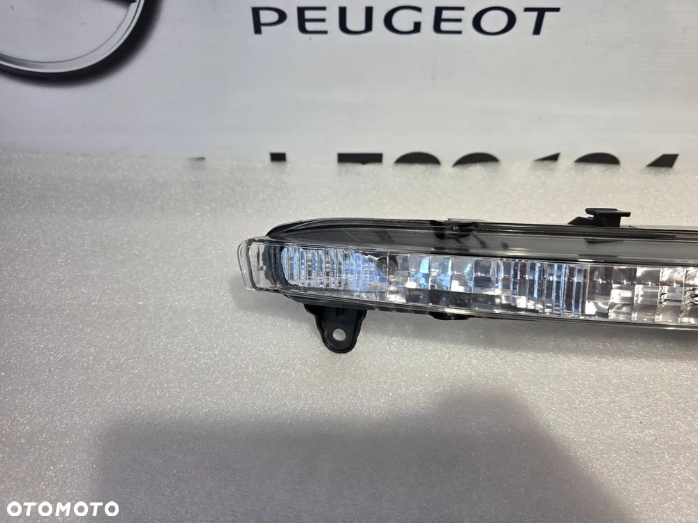 AUDI Q7 4L0 06-09 LEWY / PRAWY KIERUNKOWSKAZ NR 4L0953042 / 89313125 , 89313119 NR AUKCJI KB65 - 5
