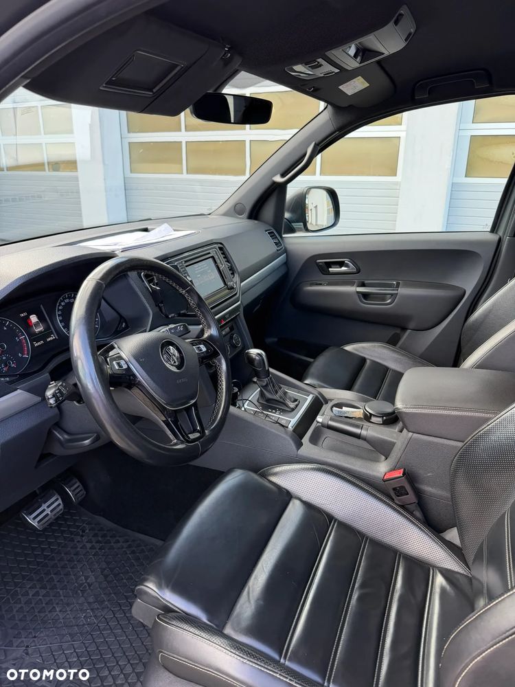 Volkswagen Amarok 3.0 V6 TDi 4MOTION Aventura - 3
