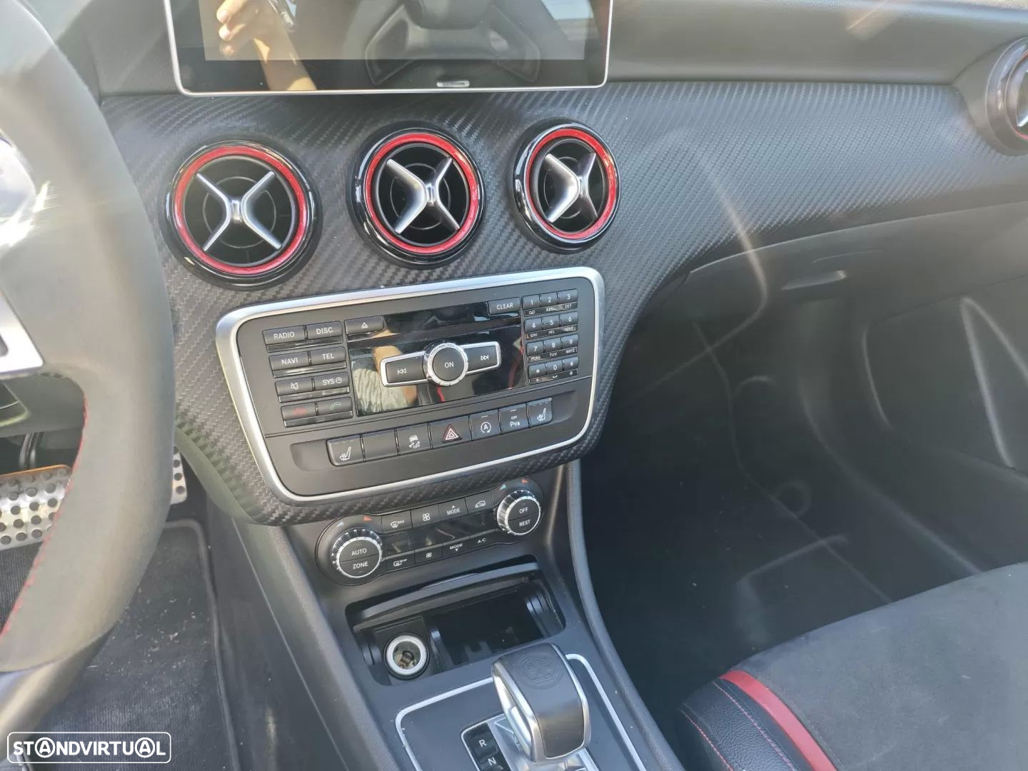 Mercedes-Benz A 45 AMG 4-Matic - 9